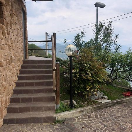 La Casa Di Rose Villa Fonteno Buitenkant foto